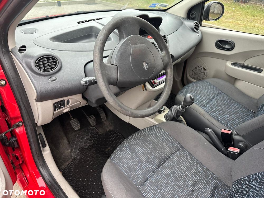 Renault Twingo 1.2 LEV 16V 75 eco2 - 13