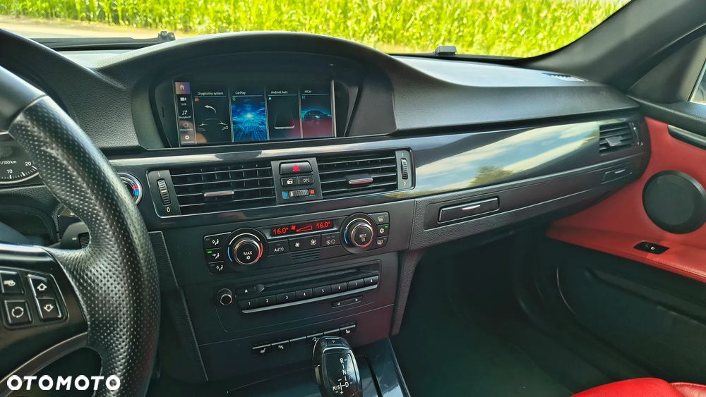 BMW Seria 3 320d xDrive - 11