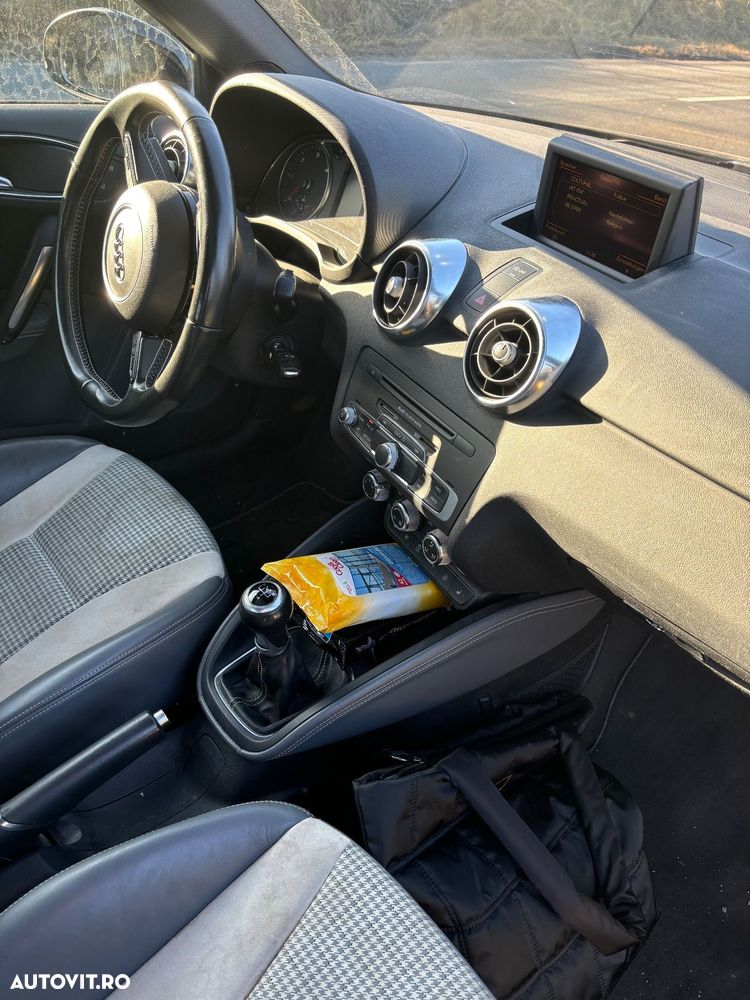 Audi A1 1.6 TDI Attraction - 21