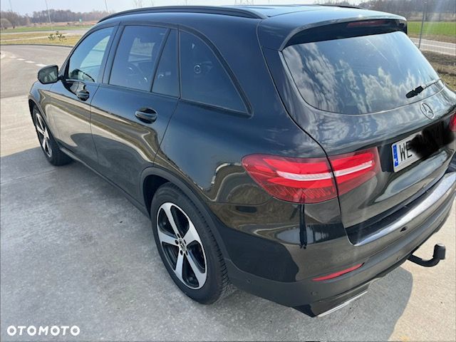 Mercedes-Benz GLC - 4