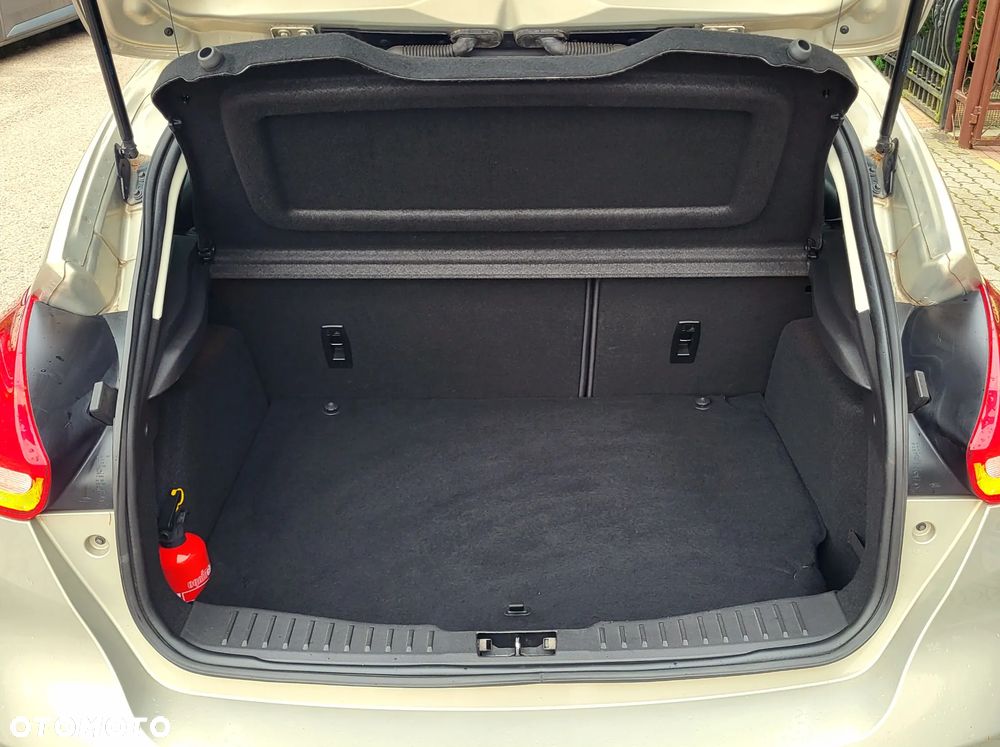 Ford Focus 1.5 EcoBoost STart-Stopp-System TITANIUM - 14