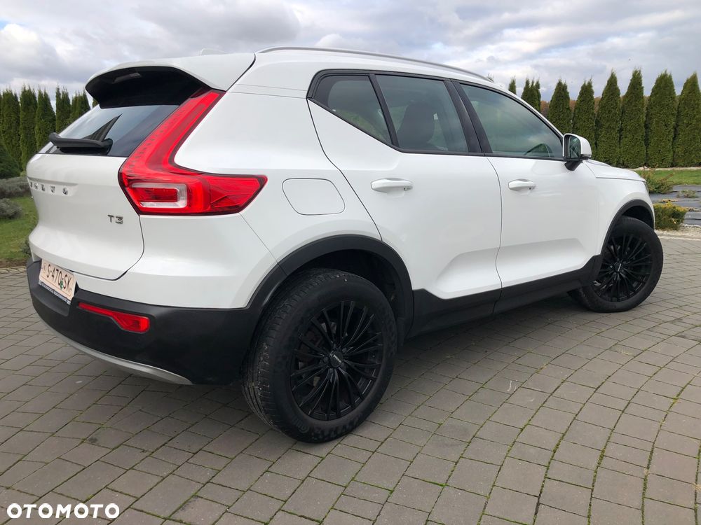 Volvo XC 40 T3 Geartronic RDesign - 19
