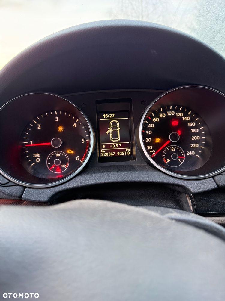 Volkswagen Golf - 14