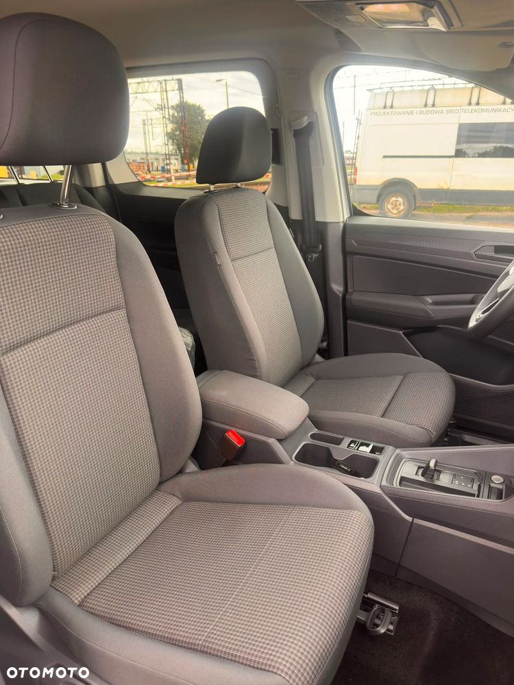 Volkswagen Caddy Maxi 2.0 TDI DSG - 14