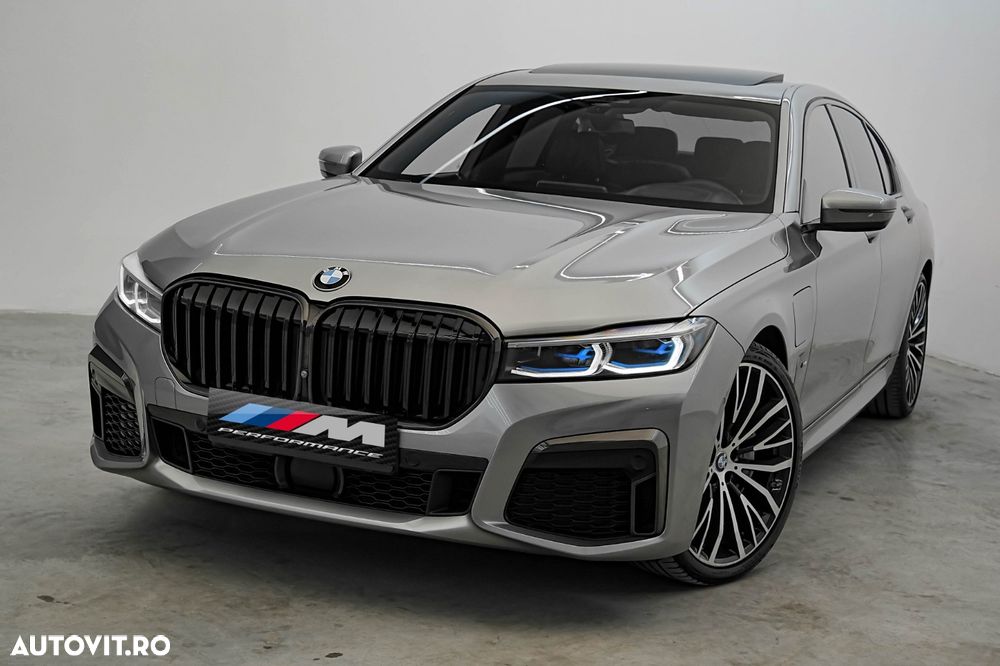BMW Seria 7 745e - 1