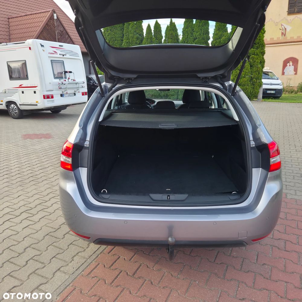 Peugeot 308 - 5