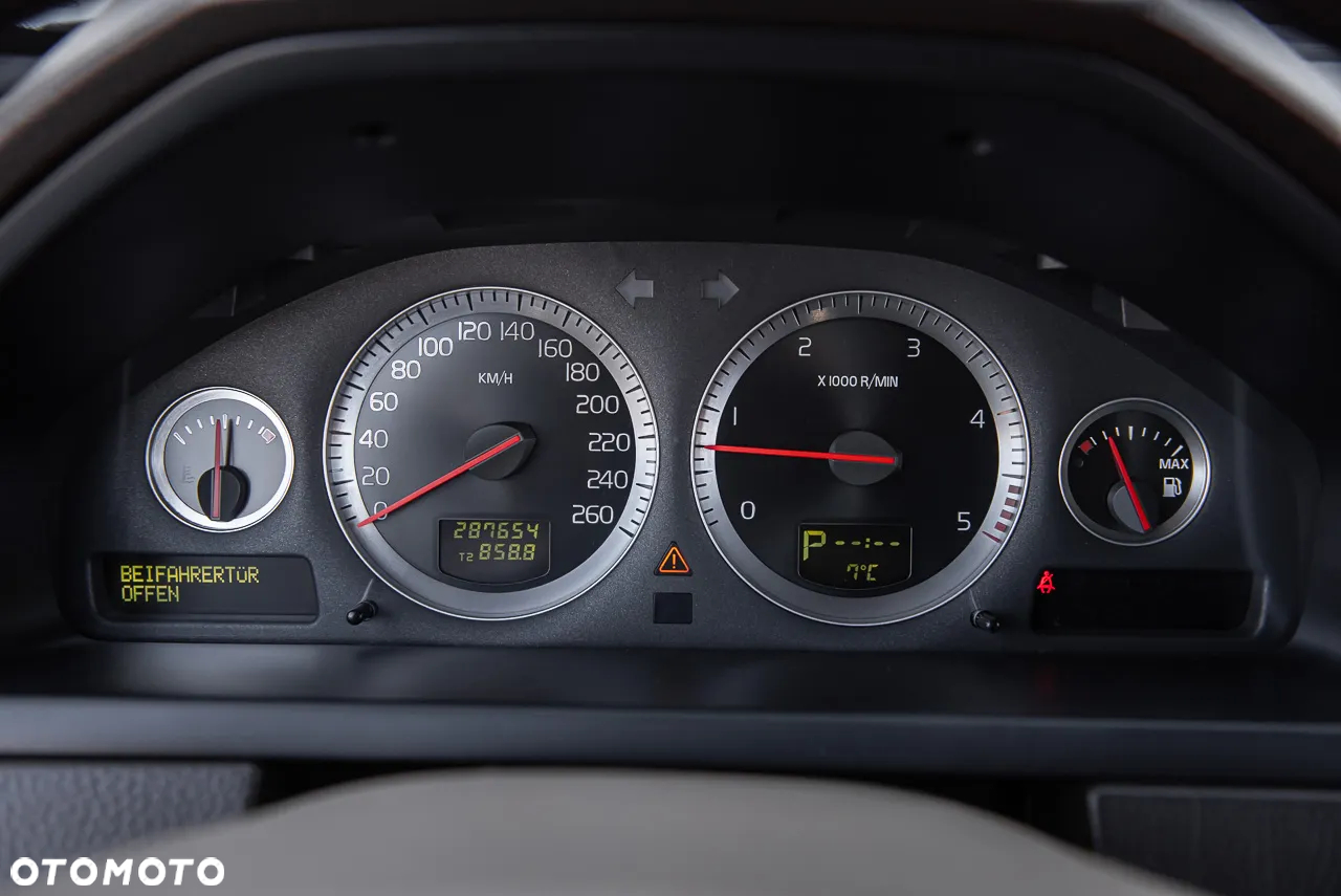 Volvo XC 90 - 19