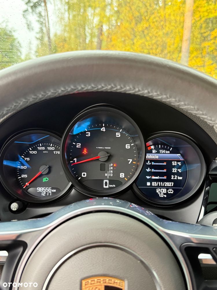Porsche Macan Standard - 12