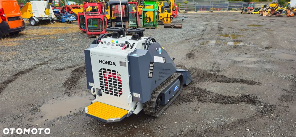 Mini ładowarka gąsienicowa BTTL ST25M-6 Mini skid koparka łańcuchowa - 6