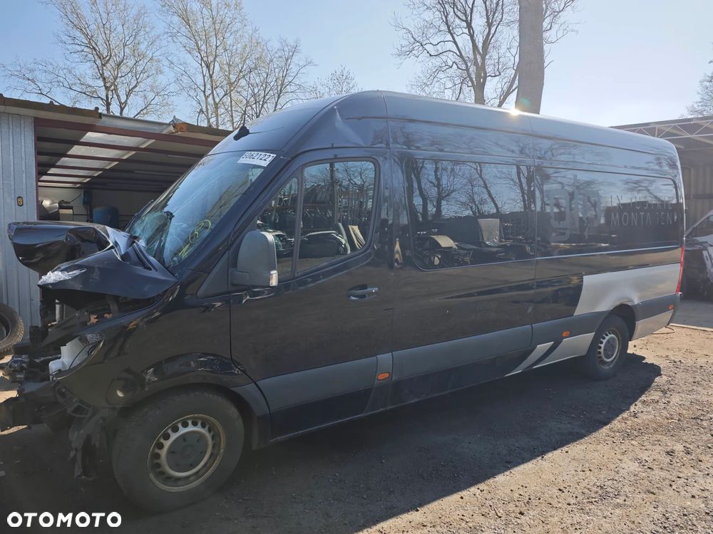 Mercedes-Benz SPRINTER - 4