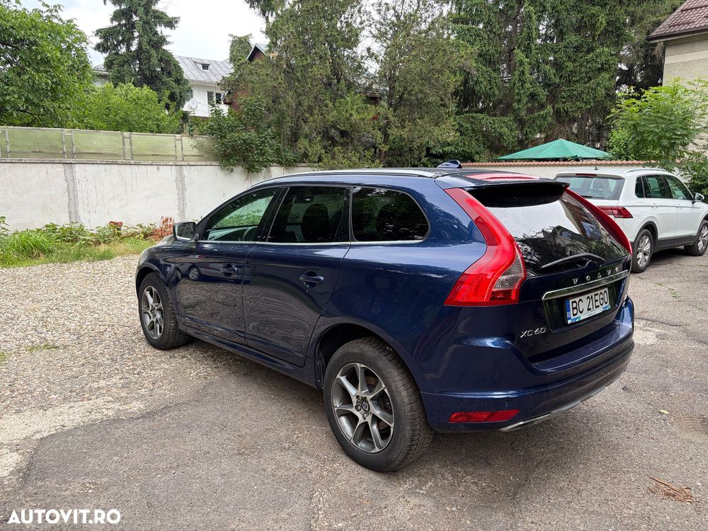 Volvo XC 60 D4AWD Kinetic - 26