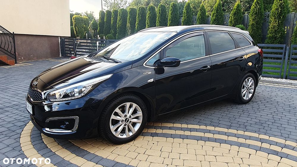 Kia Ceed 1.6 GDI Platinum Edition - 3