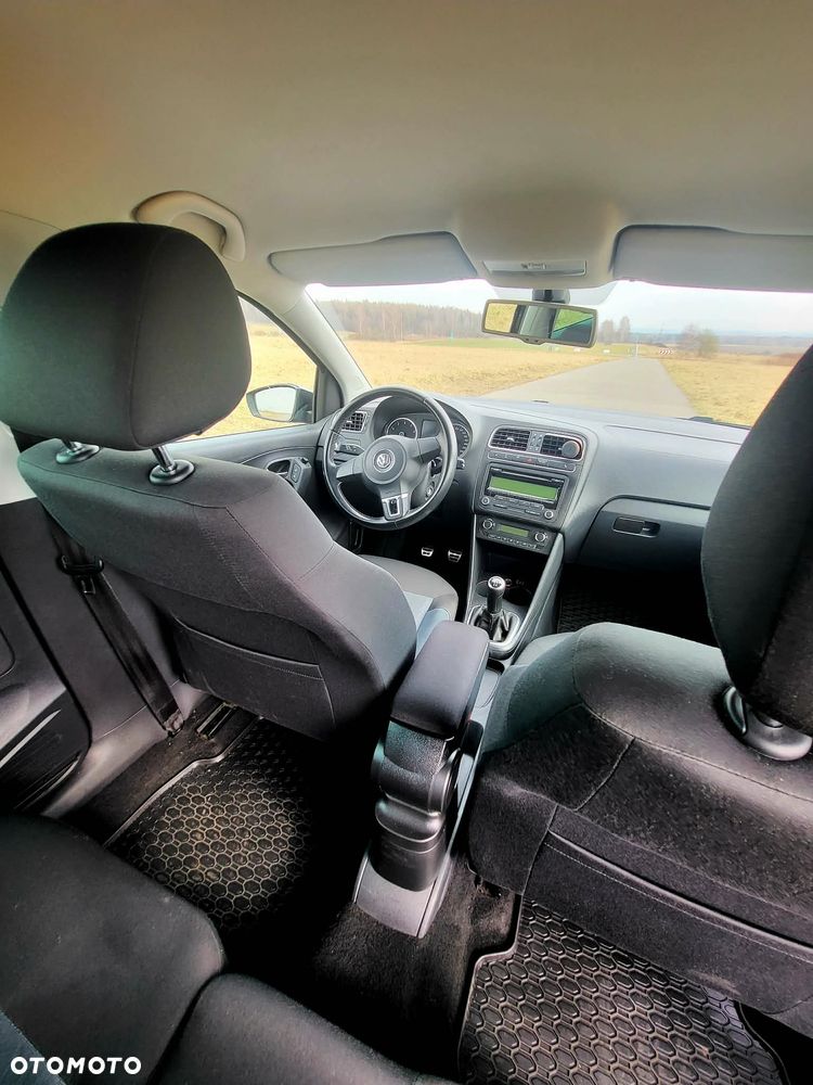Volkswagen Polo - 16