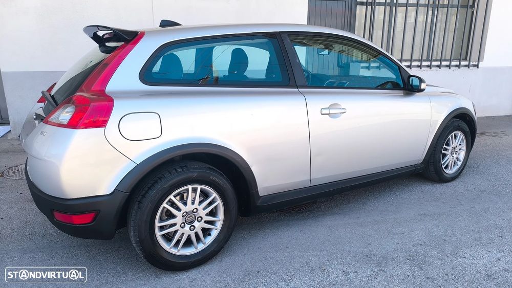 Volvo C30 1.6 D Drive Momentum - 20