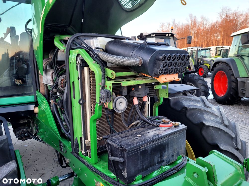 John Deere 6820 PREMIUM Powe rQuad Eco Plus - 24