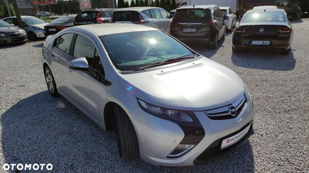 Opel Ampera - 22