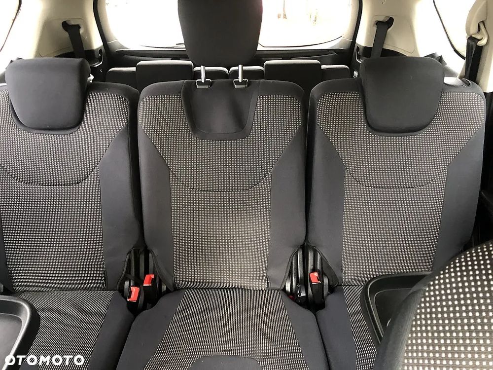 Ford S-Max 2.0 EcoBlue Titanium - 35