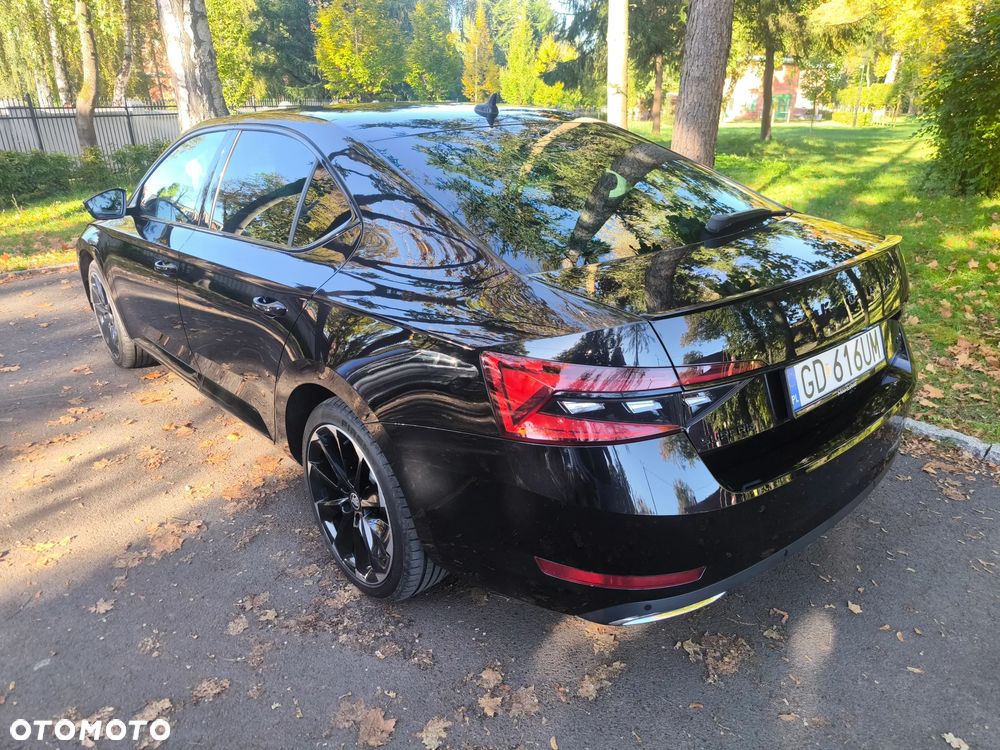 Skoda Superb 2019 photo 3