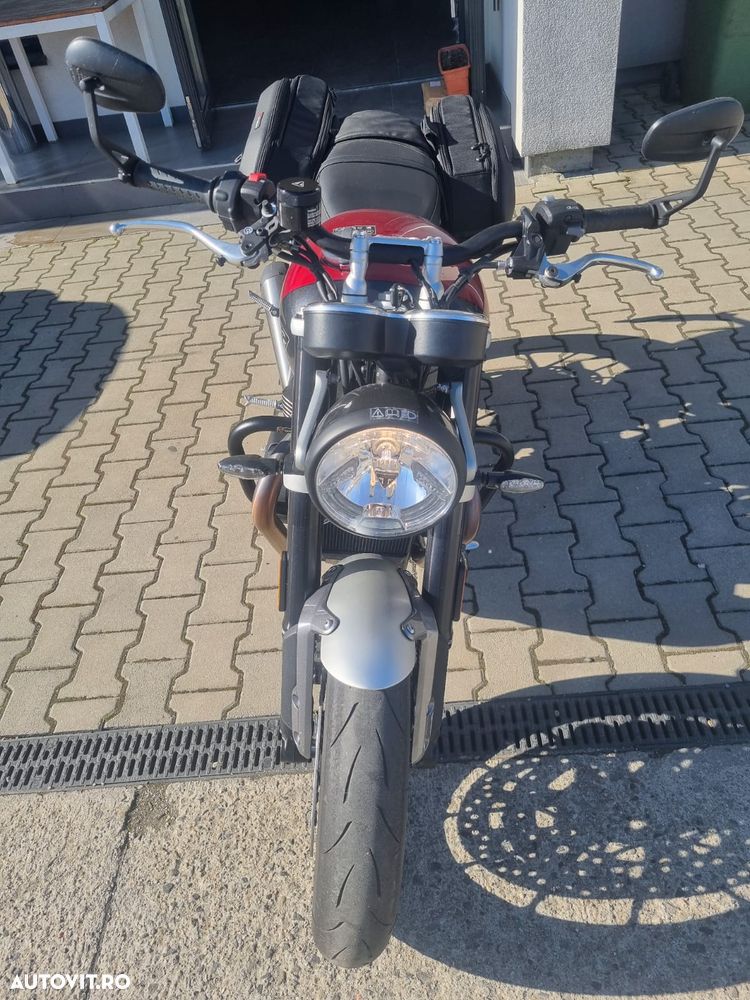 Triumph Speed Twin - 5