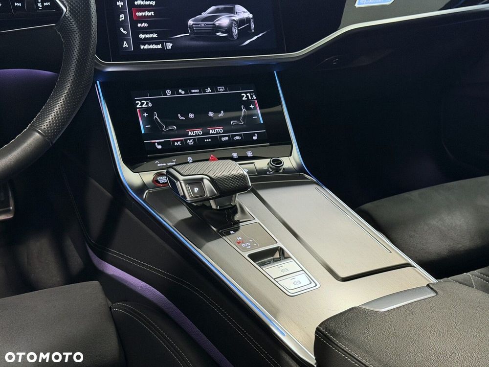 Audi A7 Sportback - 16