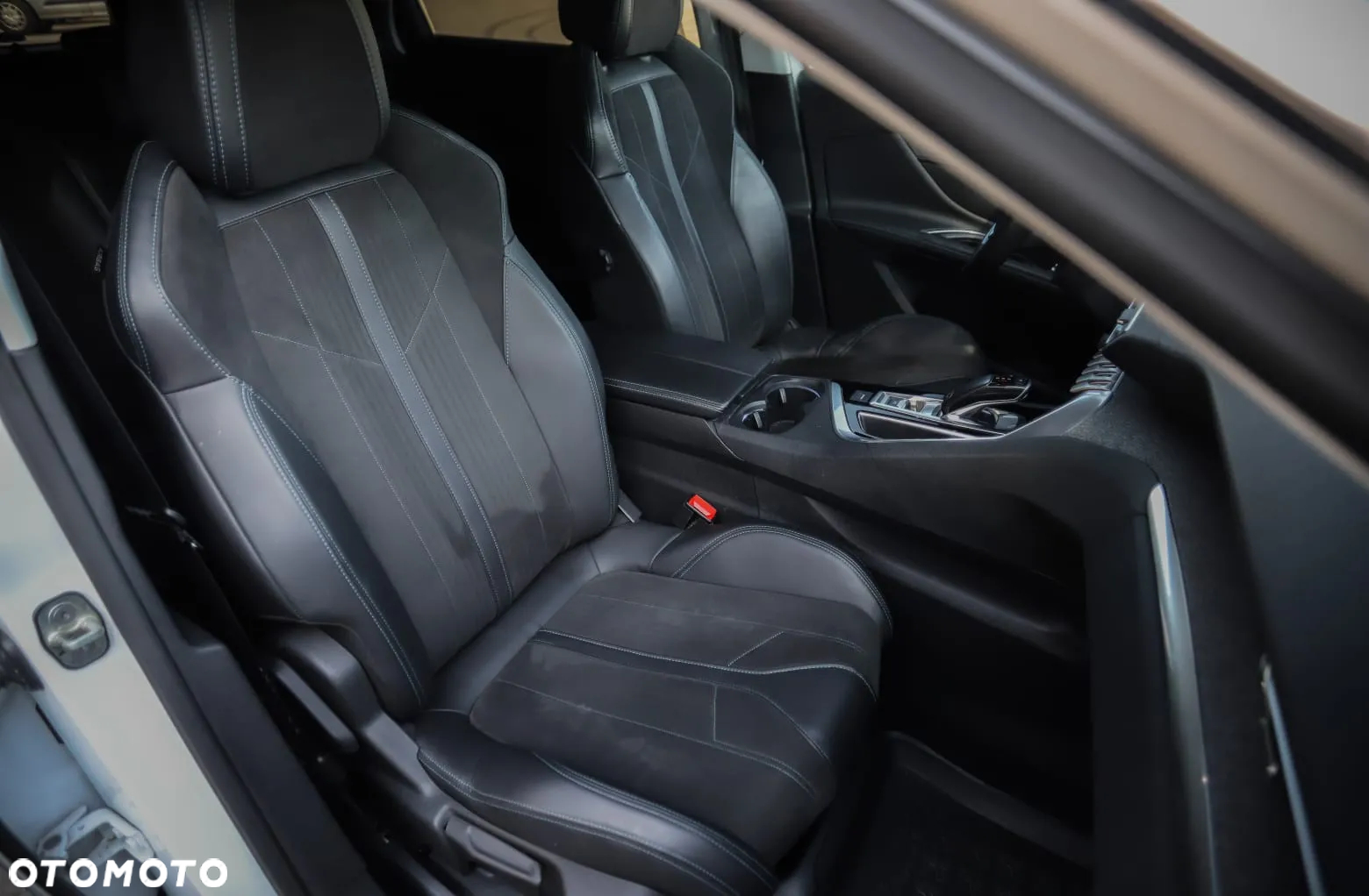 Peugeot 5008 1.5 BlueHDI Crossway S&S EAT8 - 36