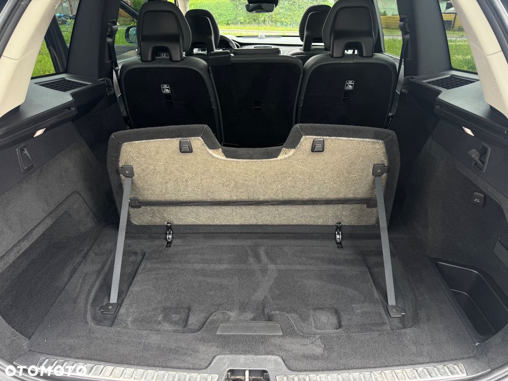Volvo XC 90 B5 D AWD Inscription - 33