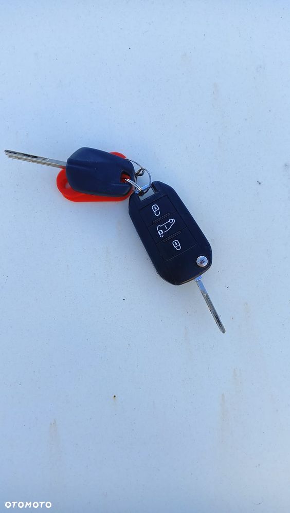 Peugeot Partner BlueHDi 100 Stop&Start Allure - 15