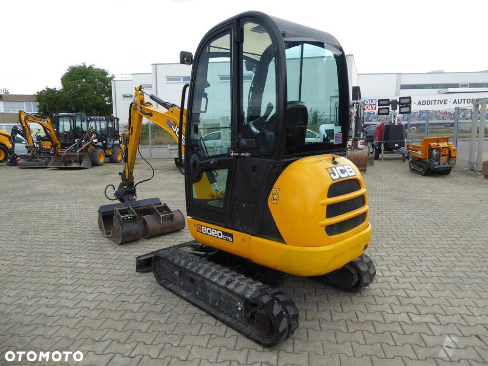 JCB 8020 CTS 8020 CTS , z pakietem wiader ,2019 - 1