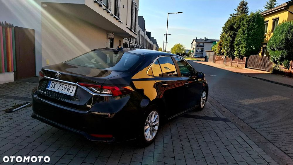 Toyota Corolla - 5