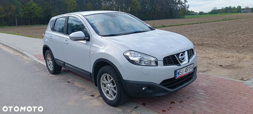 Nissan Qashqai 1.6 visia - 10