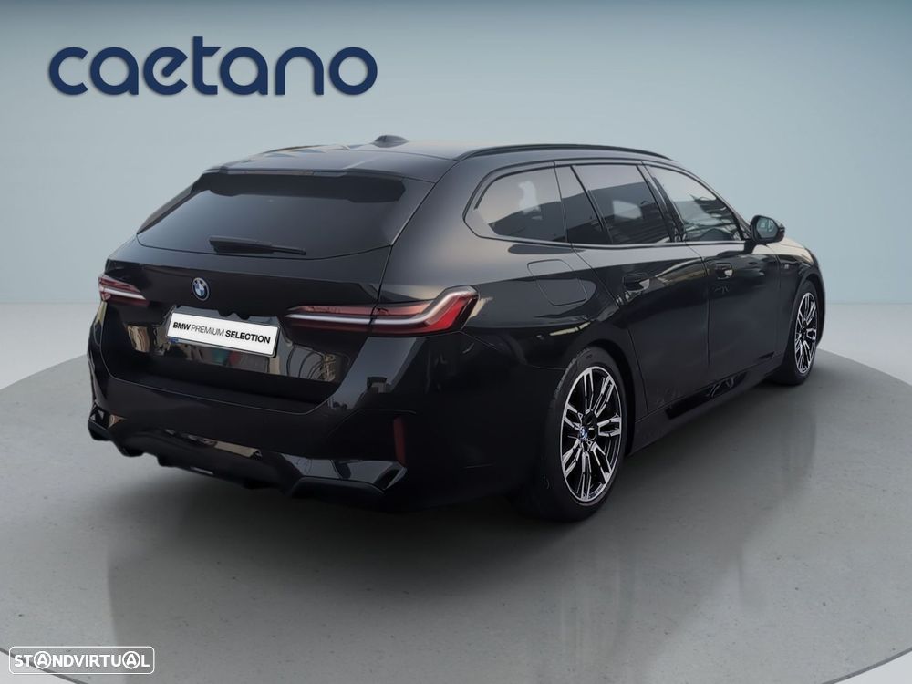 BMW 530 e Pack Desportivo M - 8