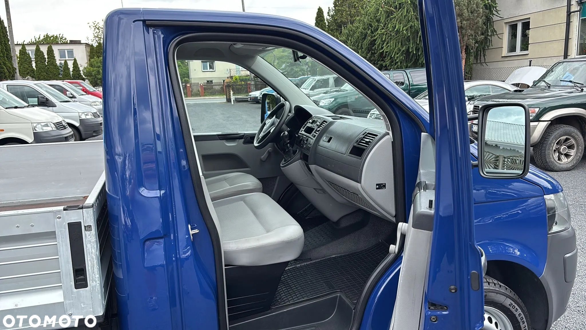 Volkswagen Transporter T5 - 12