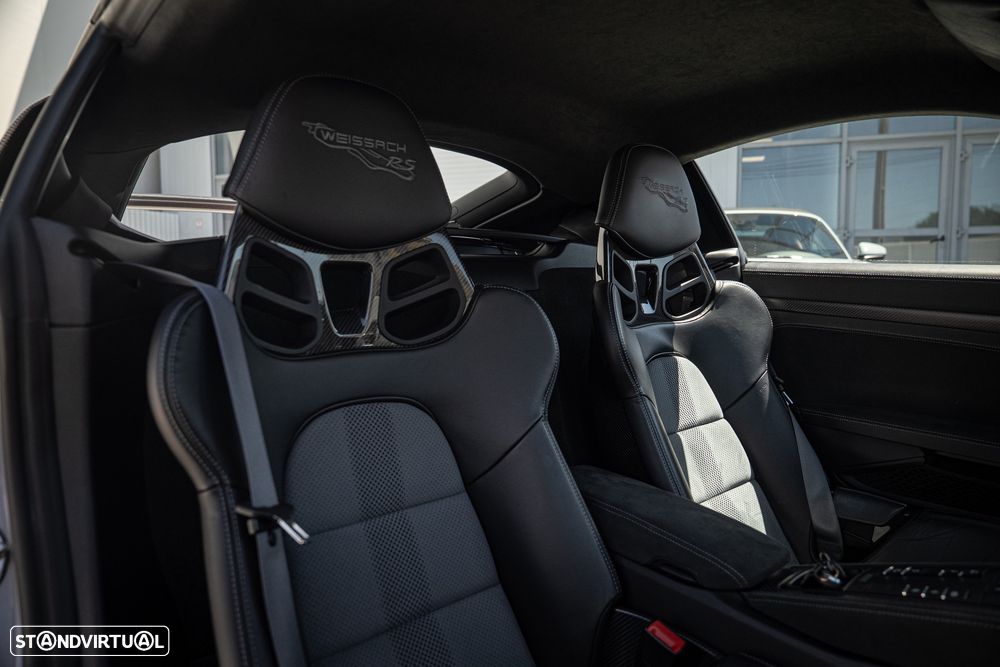 Porsche 718 Cayman GT4 RS - 16