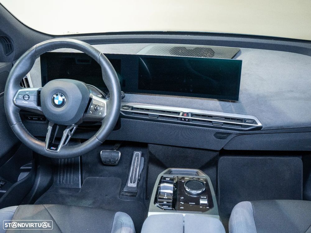BMW iX xDrive 45 Pack Desportivo - 8
