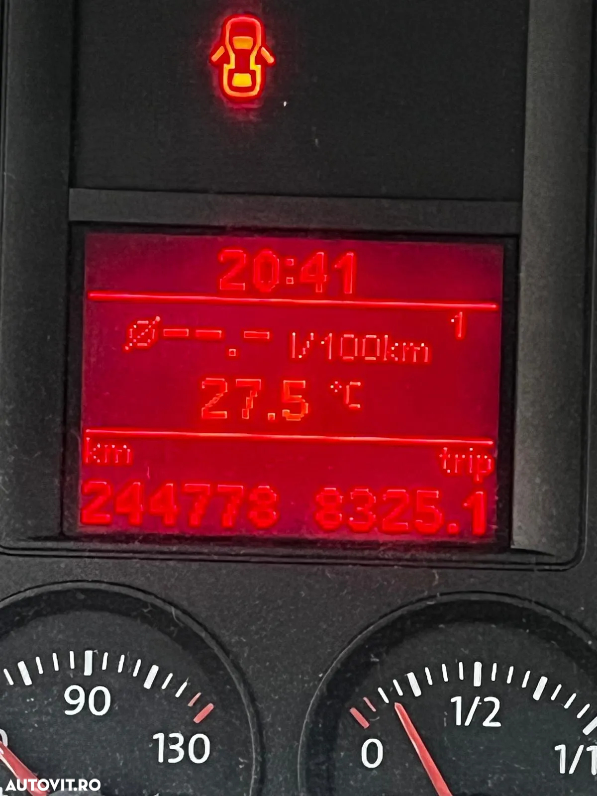 Volkswagen Golf 1.9 TDI Comfortline DPF - 4