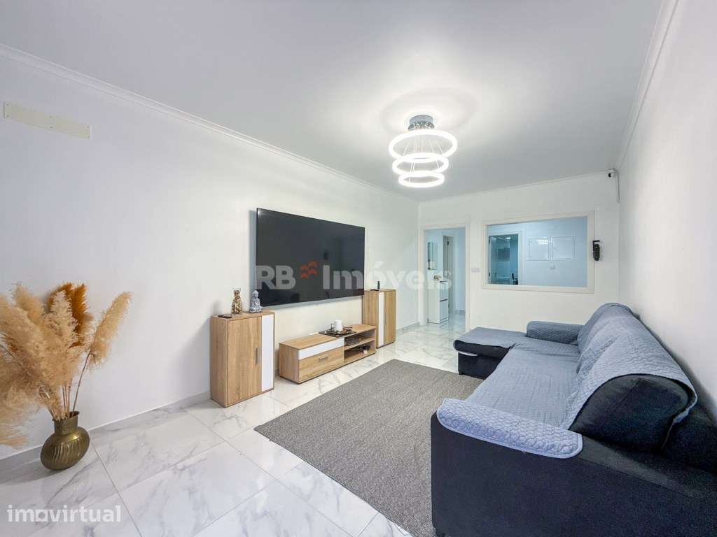 Apartamento T4 c/ Elevador e Varanda no coração de Tomar - Grande imagem: 3/33