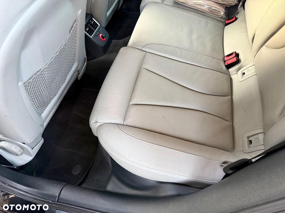 Audi A3 Sportback 2.0 TDI S tronic - 13