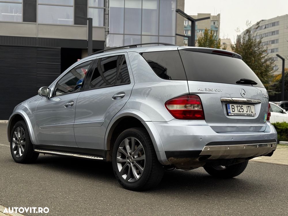 Mercedes-Benz ML - 7