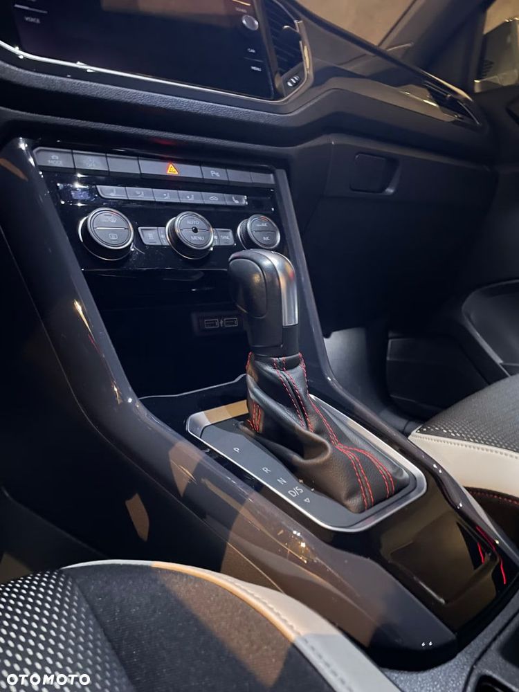 Volkswagen T-Roc 1.5 TSI ACT OPF DSG Sport - 13