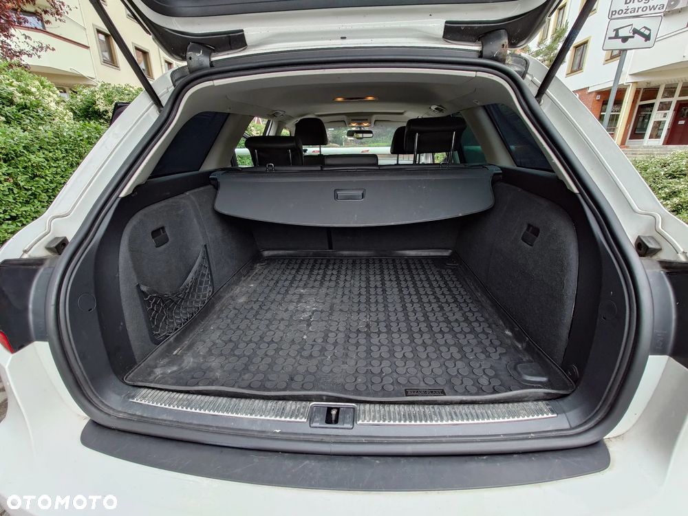 Seat Exeo 2.0 TDI DPF Multitronic - 11