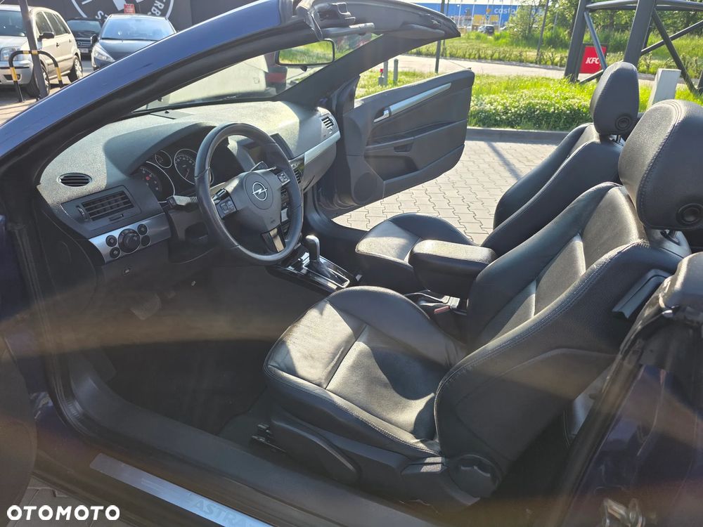 Opel Astra 1.8 Automatik Cosmo - 24