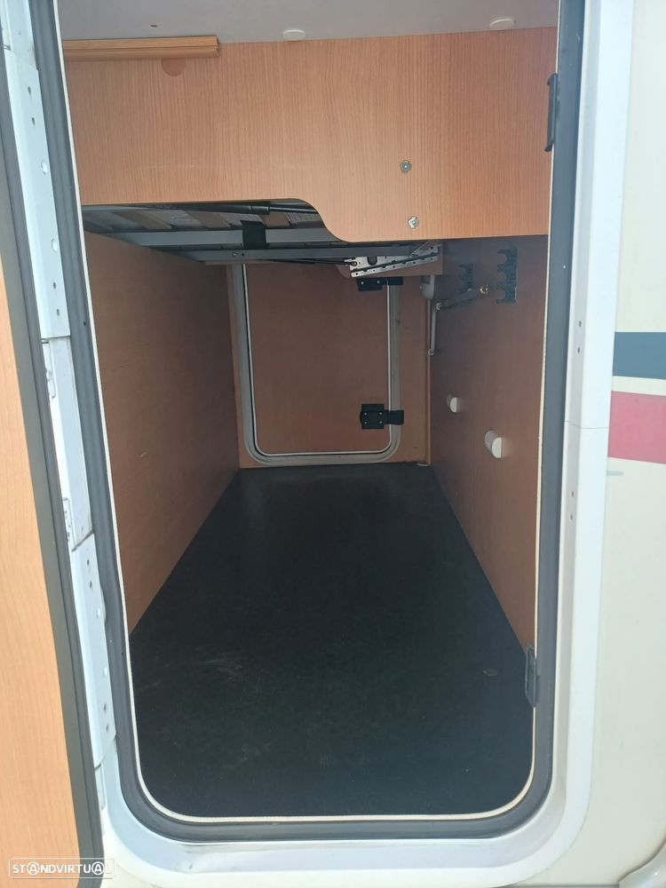 Ford Transit Challenger Genesis 58 - 29