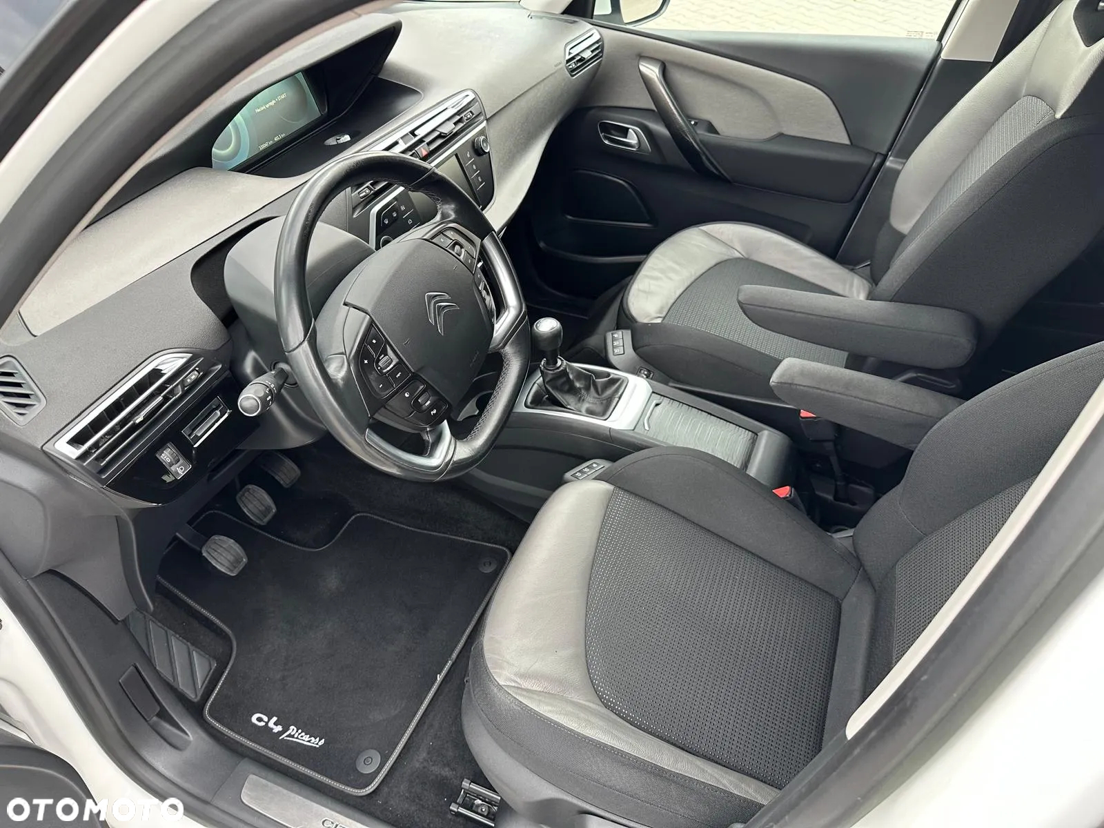 Citroën C4 Grand Picasso 2.0 BlueHDi Exclusive - 13