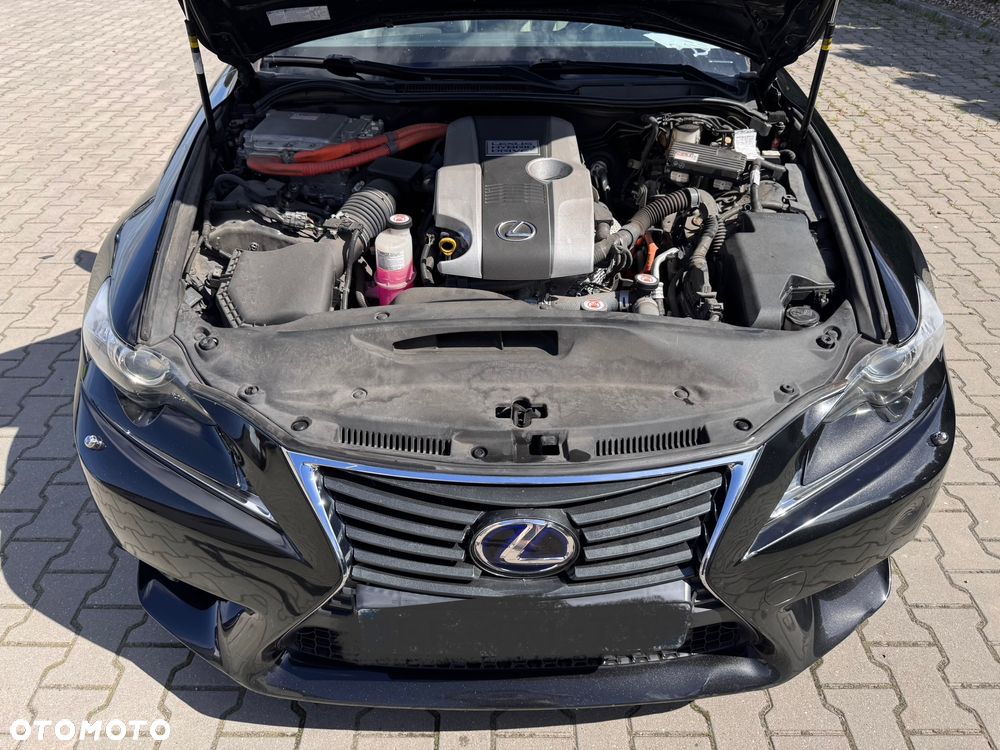 Lexus IS - 19