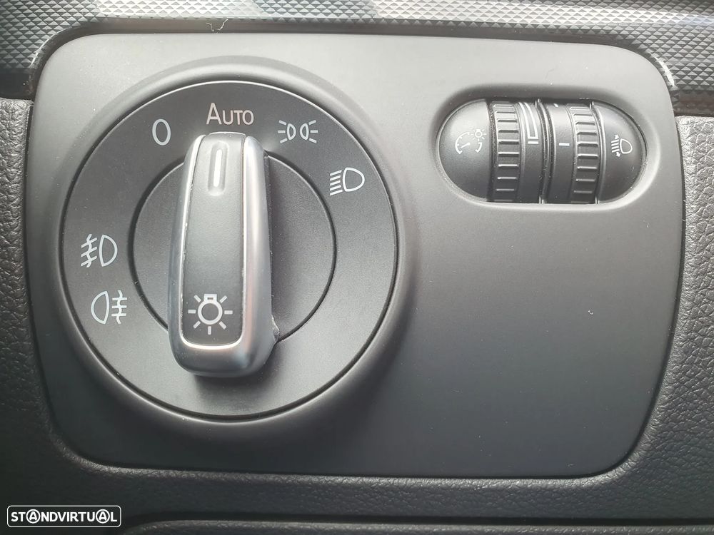 VW Golf 1.2 TSi Confortline BlueMotion - 30