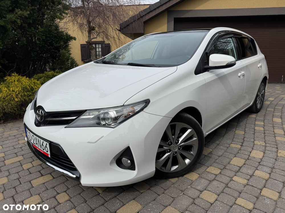 Toyota Auris 2.0 D-4D Prestige - 7