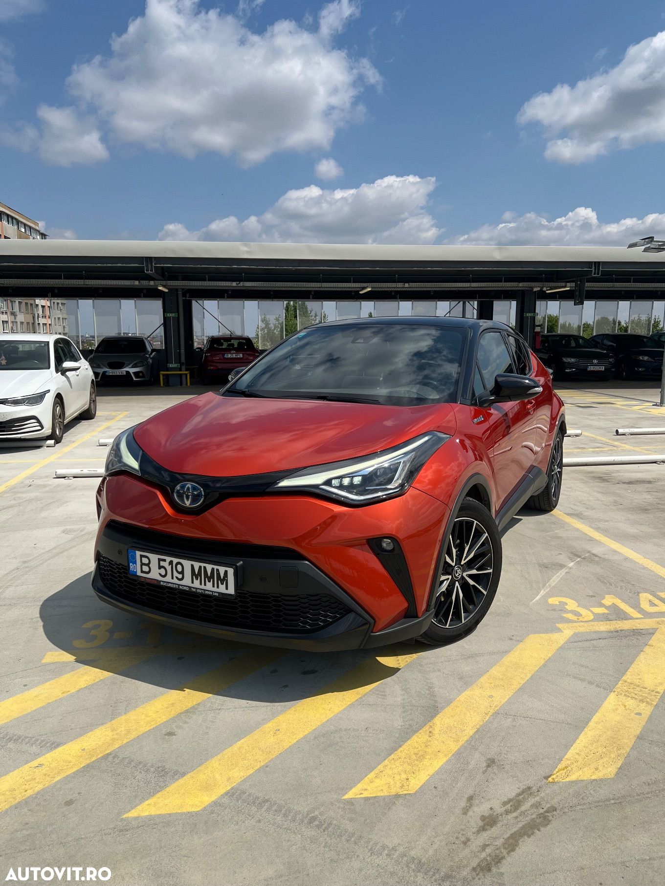 Toyota C-HR 2.0 HSD 184 CP 4x2 CVT C-lassy bi-tone - 1
