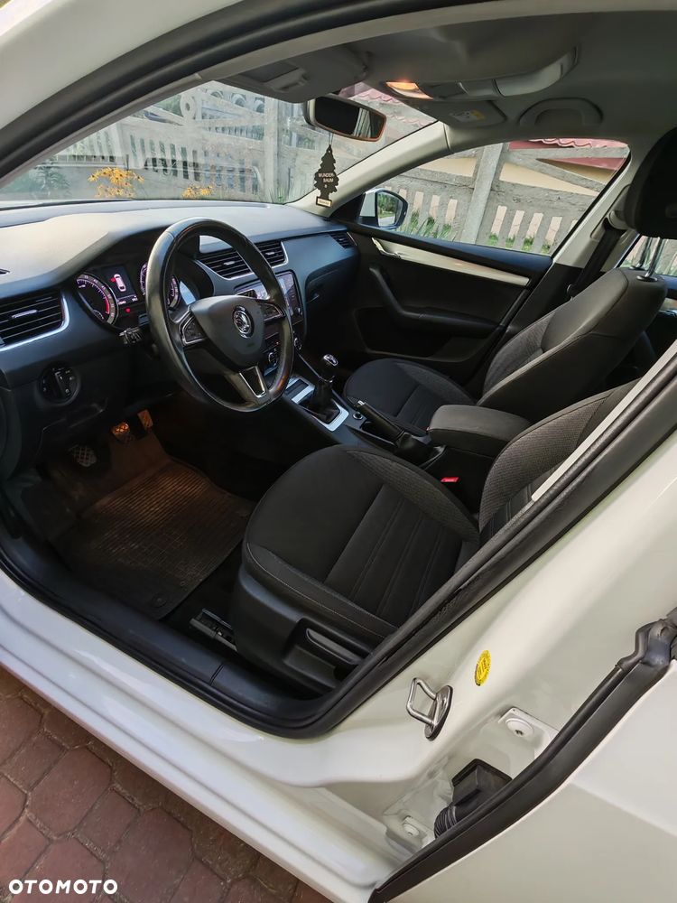 Skoda Octavia - 12