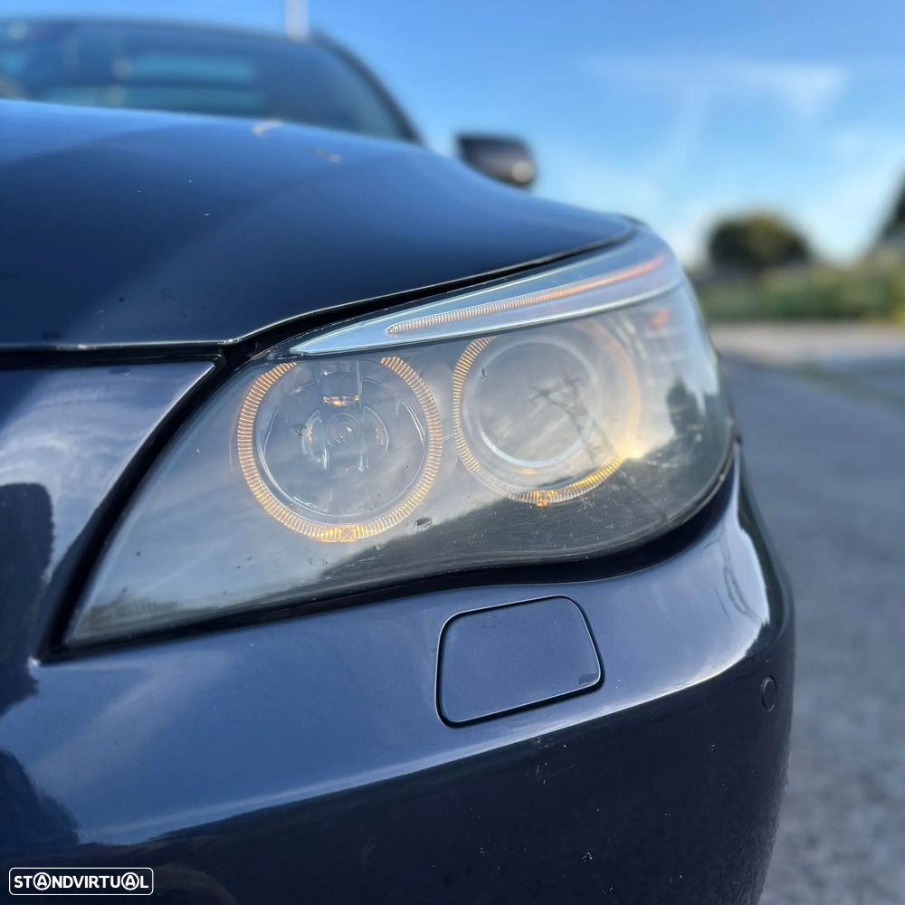BMW 520 dA Touring Executive - 7