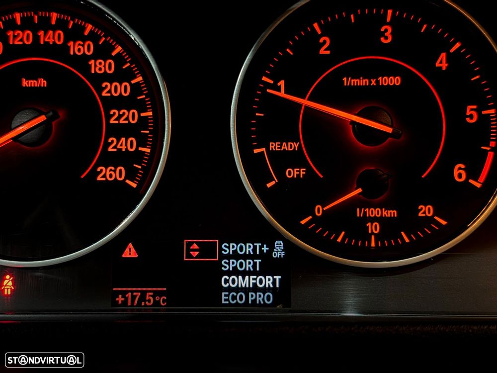 BMW 320 d Line Sport - 25